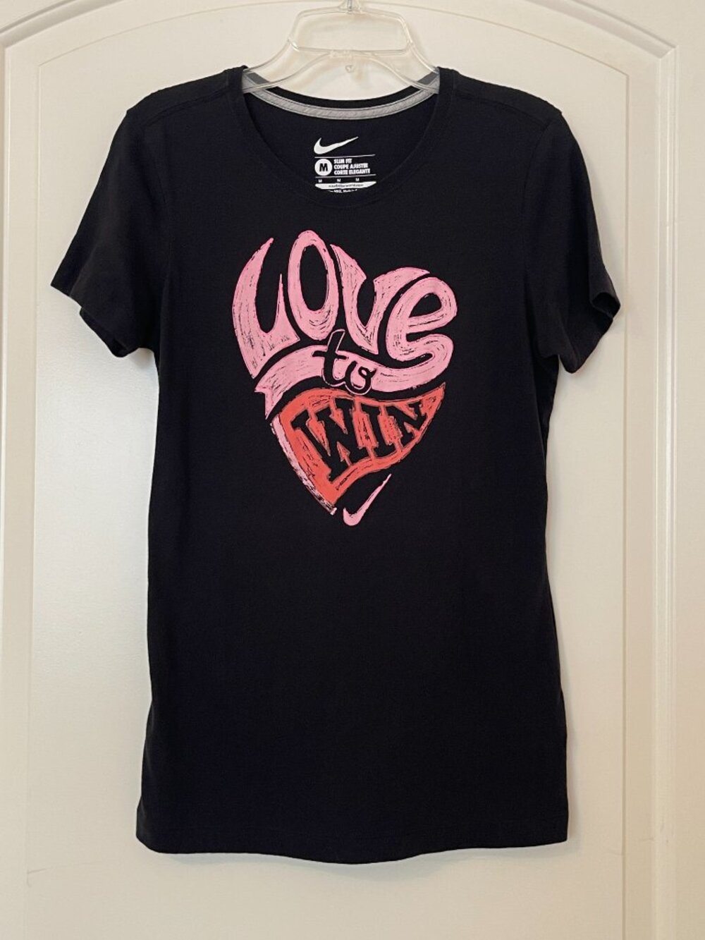 Nike Tee Shirt Short Sleeve Love To Win Pink Black Medium